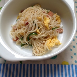 魚肉ソーセージで*そうめんチャンプルー